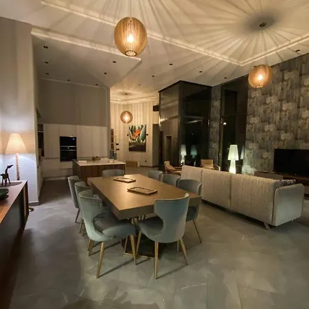 Villa Estrelicia Brava *