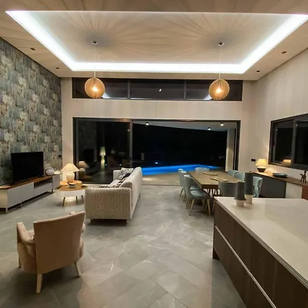 Estrelicia Brava Villa *